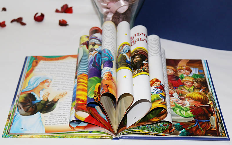 兒童書刊畫冊印刷,兒童教育書刊印刷,國外兒童精裝書印刷